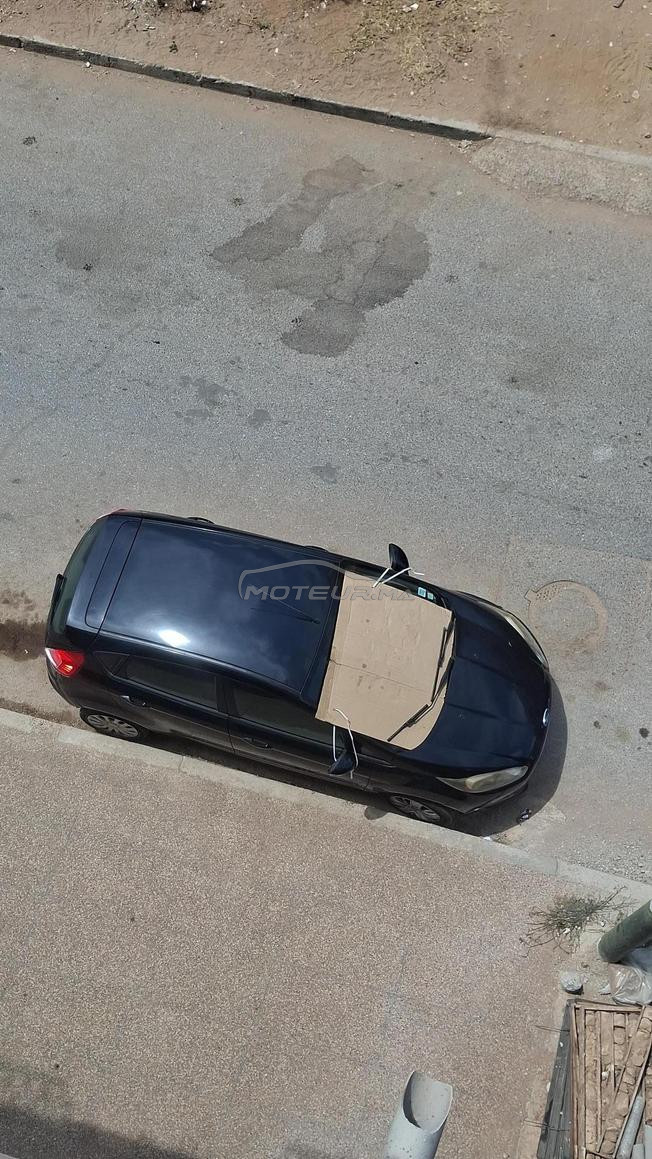 voiture forde fiesta en bon état 