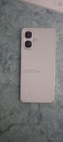 Téléphone Infinix Smart 10 à vendre - 2