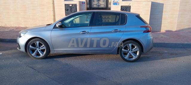 Peugeot 308 Diesel Manuelle 2021 à Casablanca - 2