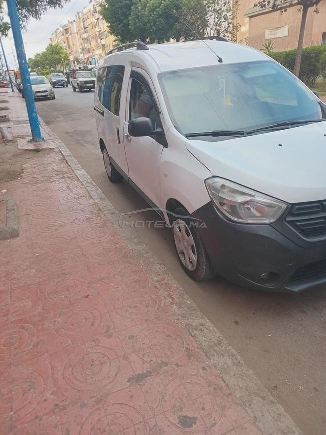 داسيا دوكير