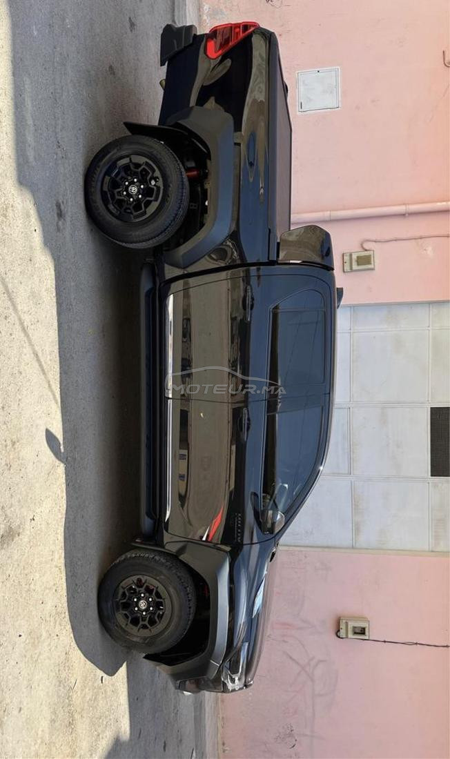 toyota hilux GR