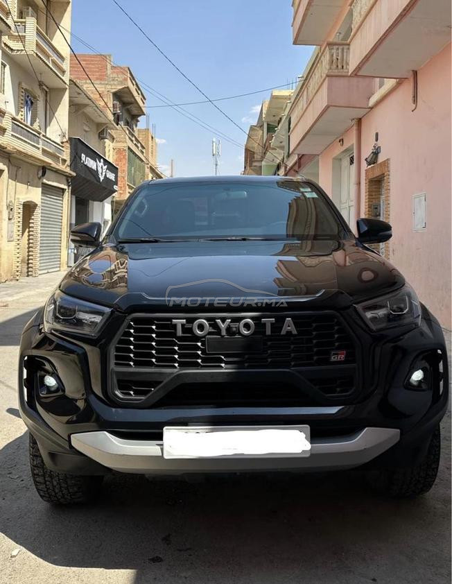 toyota hilux GR