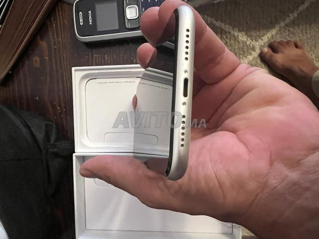 iPhone 11 64 - 2