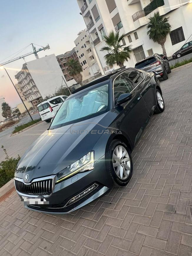 Skoda Superb Diesel Automatique 2021 à Agadir