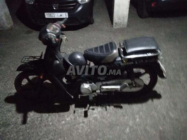 Moto à vendre à Casablanca.
La moto est en bon état.
Contactez-moi pour plus d'informations.