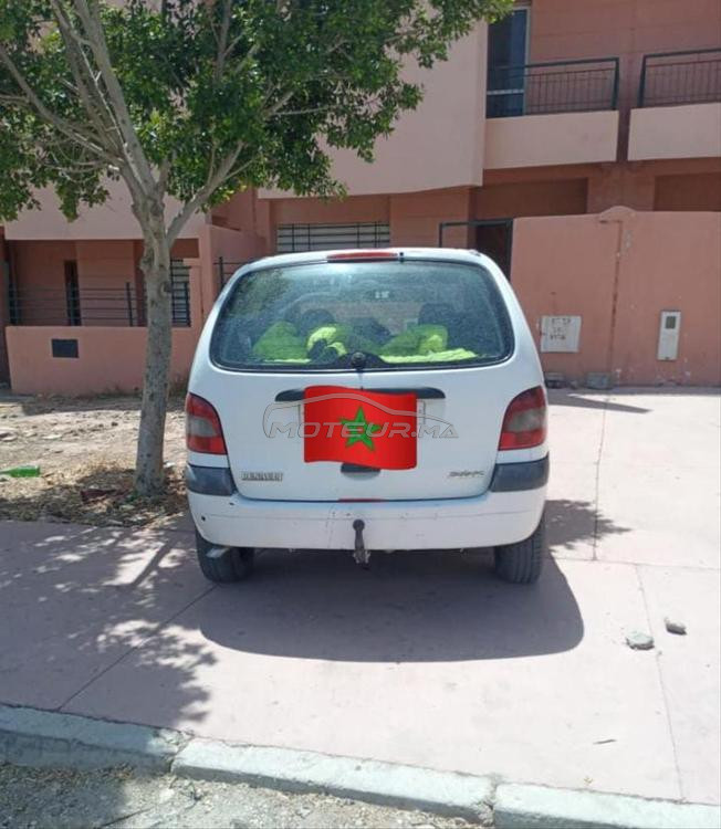 Renault Scenic Diesel Manuelle 2003 à Marrakech