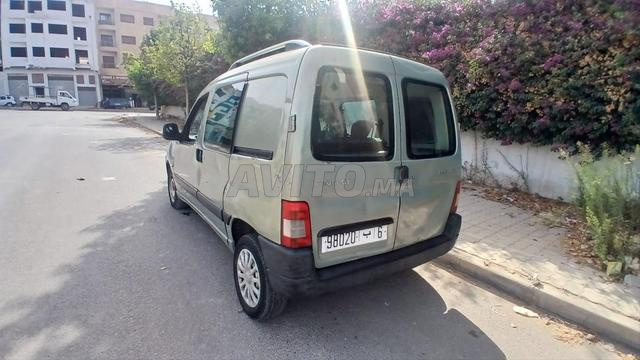 Peugeot Partner modèle 2008 - 2