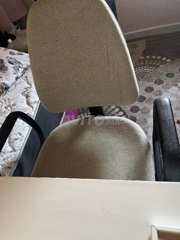 Chaise de bureau à vendre - 2