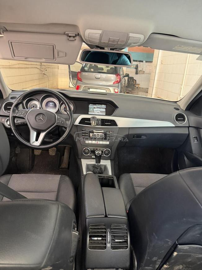 Mercedes benz c200 2011 