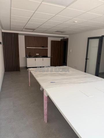 Bureau 64 m² semi-équipé à louer – Guéliz - 2