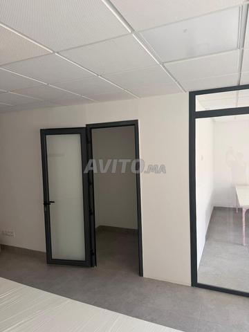 Bureau 64 m² semi-équipé à louer – Guéliz