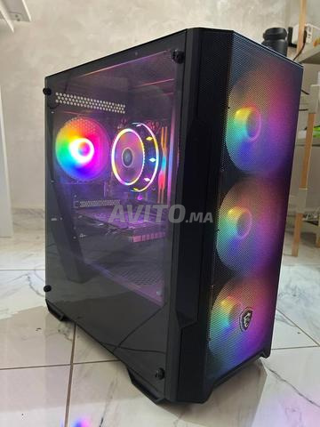 PC gamer avec souris et clavier - 2