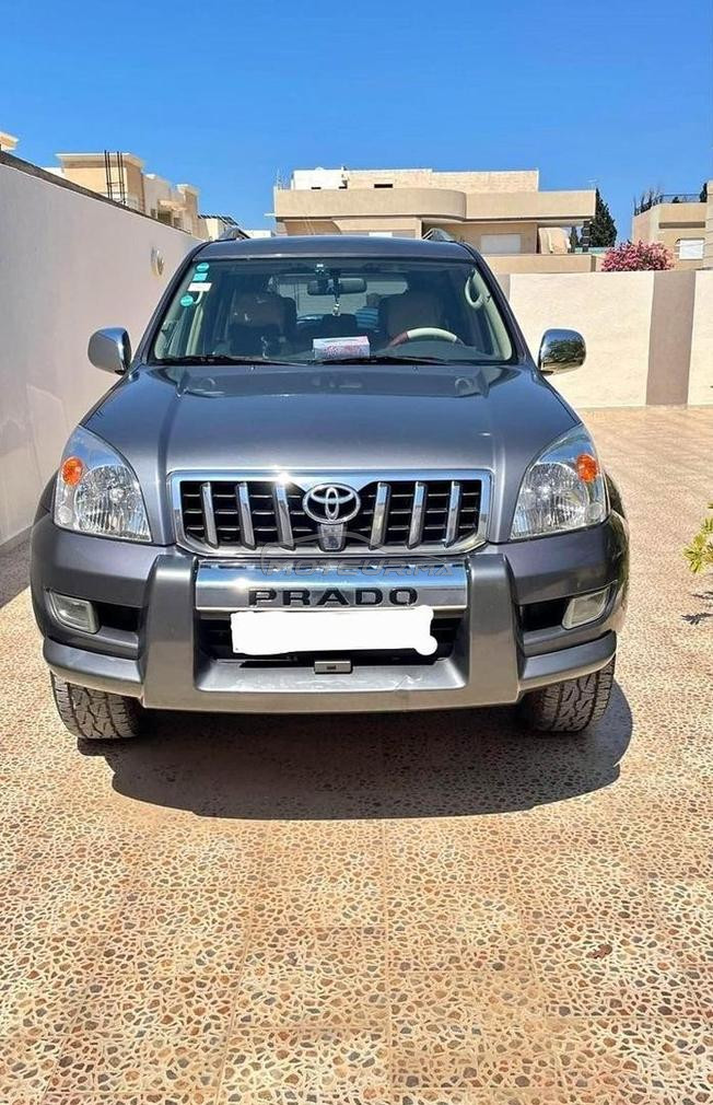 toyota prado 