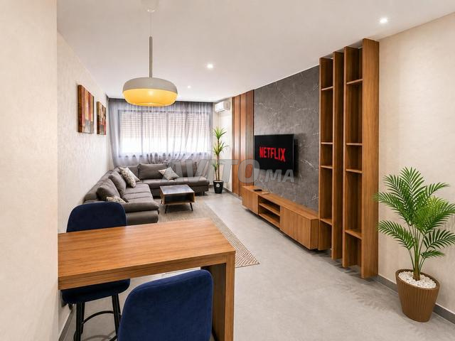 🏠 Studio à louer 4ᵉ étage l'ascenseur en panne