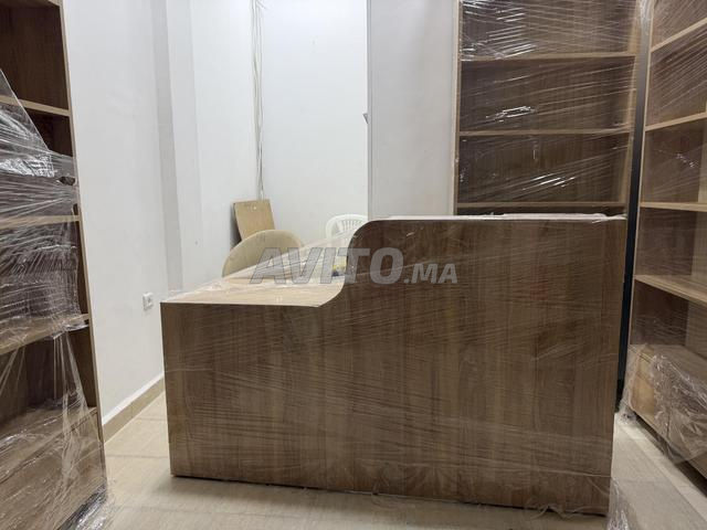 Comptoir professionnel neuf en MDF - 2