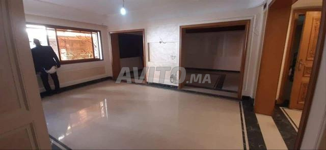 Très bel Apt 244M² avec grande Terrasse/Racine - 2
