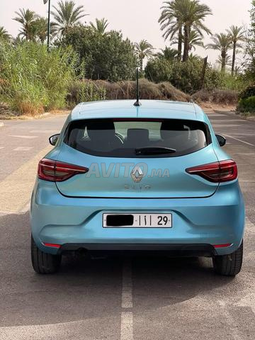 Clio 5 2022 en très bon état - 2