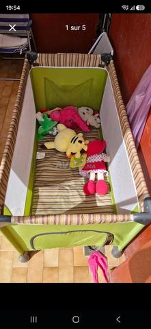 Lit pour bébé avec matelas - 2