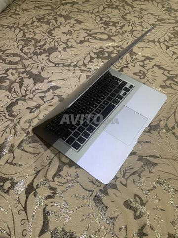 ماك بوك اير 13 بوصة 2017 - 2