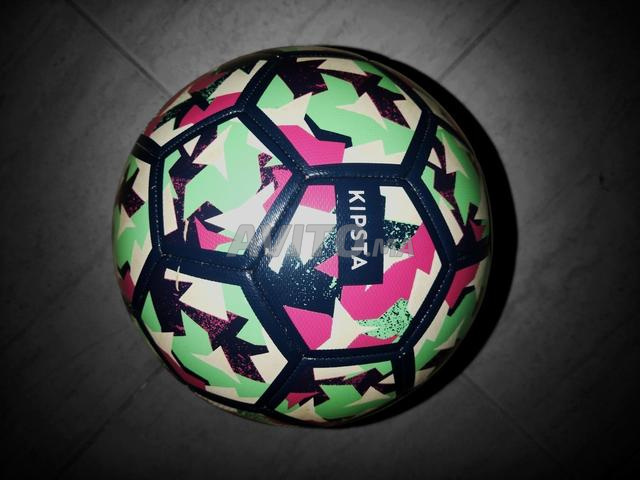 Ballon Kipsta taille 5 – Très bon état général