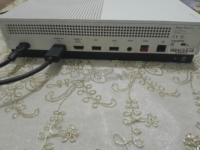 Xbox One S 1To, Manette Series X|S - 2