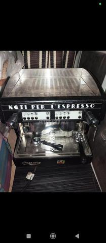 Deux machines à café - 2