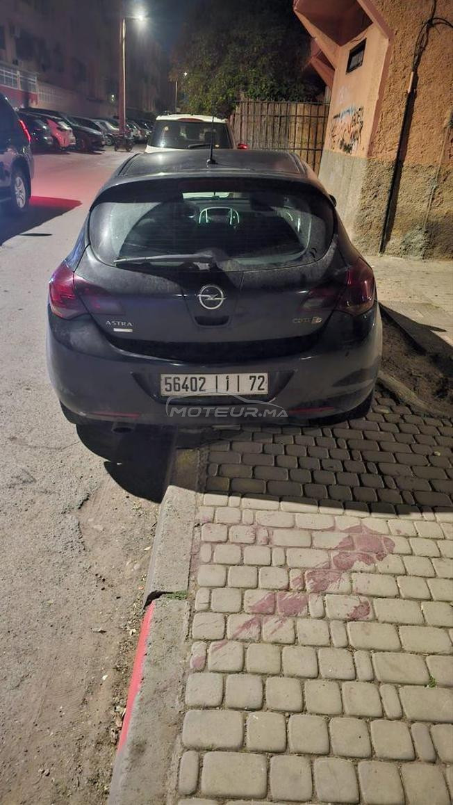opel astra 