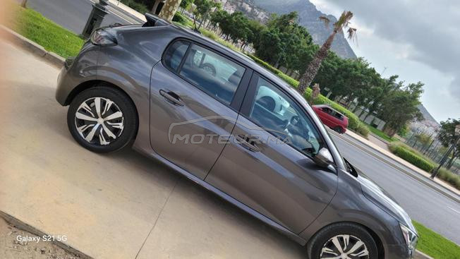 Peugeot 208 Diesel Manuelle 2020 à Tanger