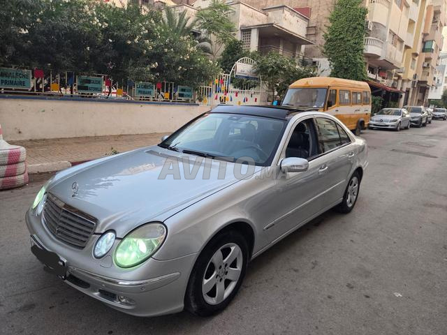 مرسيدس بنز الفئة E ديزل أوتوماتيك 2003 - 2