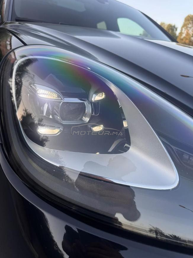Porsche cayenne 2023 platinum edition 