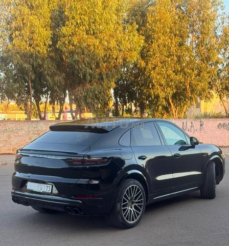 Porsche Cayenne 2023 Platinum Edition - 2