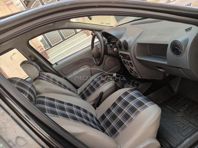 Dacia Logan essence 2008