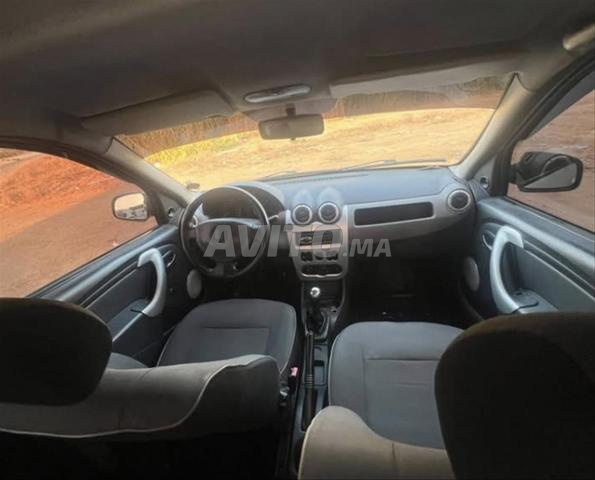 Dacia Logan modèle 2012 - 2