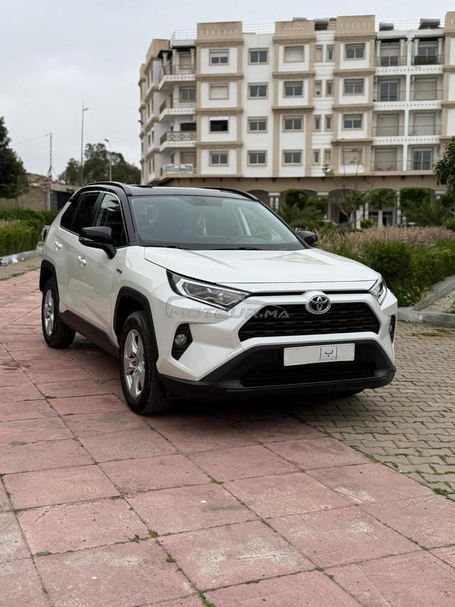 Toyota RAV-4 Hybride Automatique 2021 à Tan-Tan