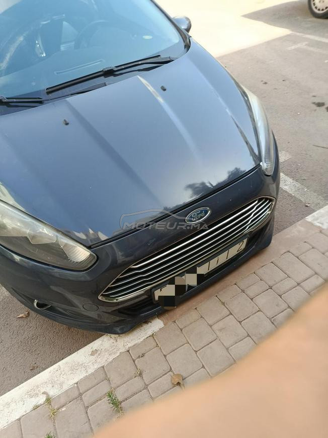 je mets en vente ma ford fiesta trend plus 