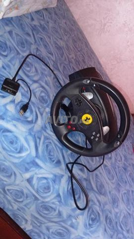 عجلة قيادة Thrustmaster للكمبيوتر و PS3 - 2