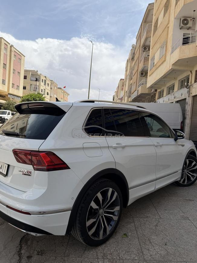 السيارة جيدة 