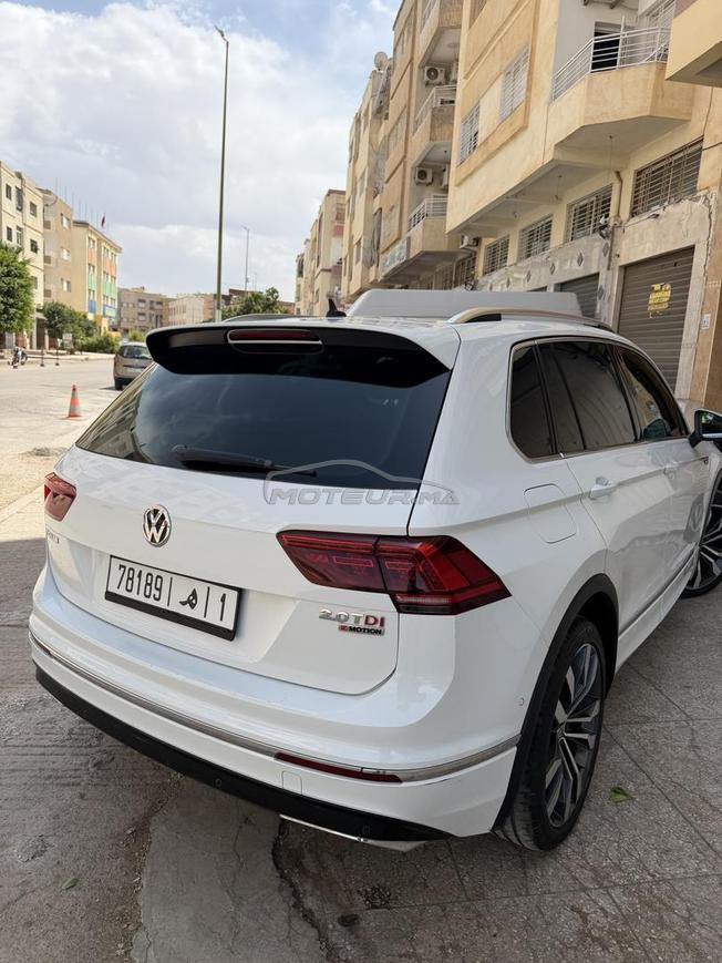 السيارة جيدة 
