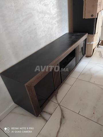 Meuble TV, tapis et canapé moderne - 2