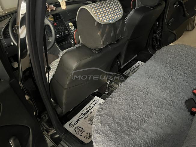A vendre Mercedes Benz CDI 200..SVP pas samsar….