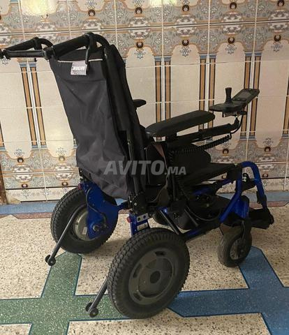 Fauteuil roulant électrique - 2