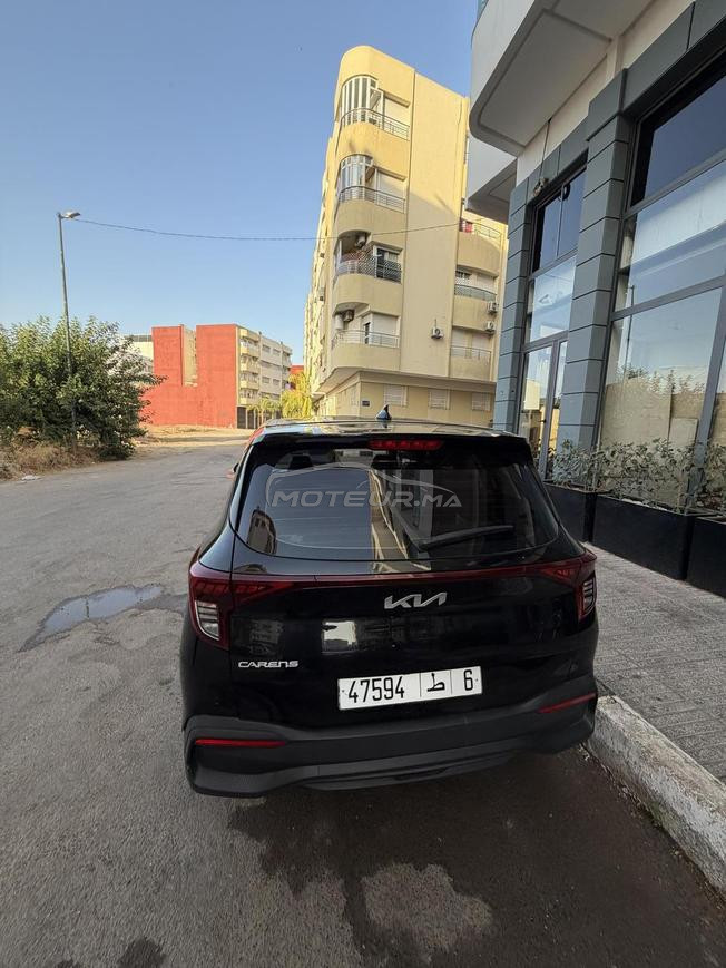 kia caren Modèle 2023