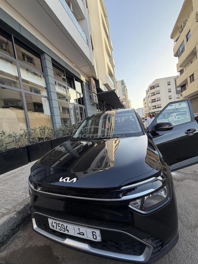 kia caren Modèle 2023