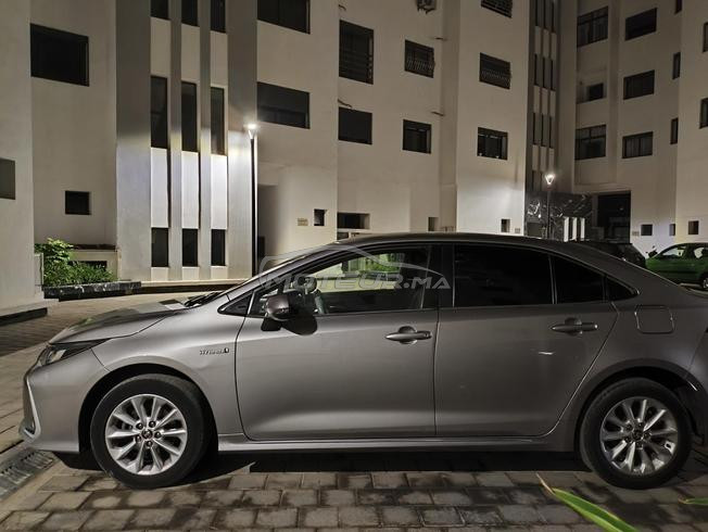 Toyota Corolla Hybrid automatique – Très bon état