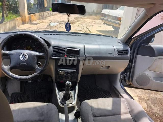 Golf 4 Essence 1.6 - 2