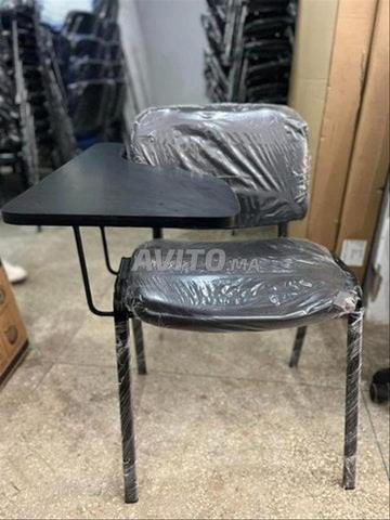 Chaise avec bureau confortable - 2