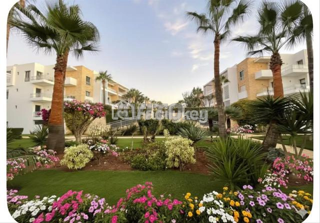 Appartement de 104 m² à Dar Bouazza - 2