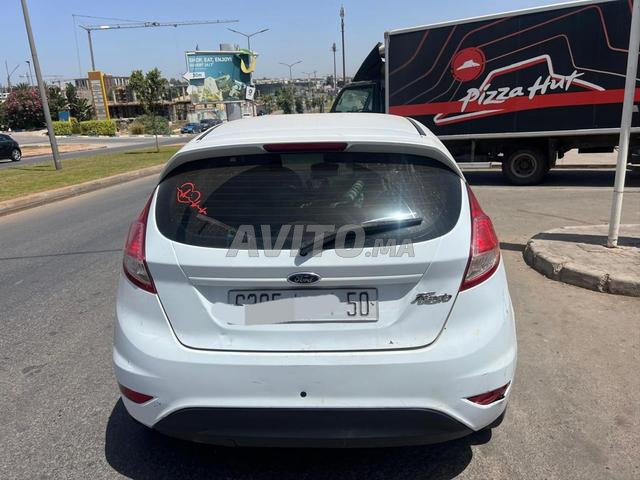Ford Fiesta - 2