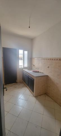 Appartement à louer à L'Aoufa, premier étage