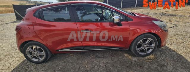 Voiture Renault Clio 4 (Version Sport) - 2